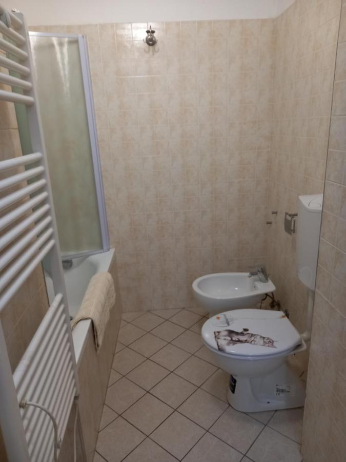 Bilocale Savona Apartment Exterior foto