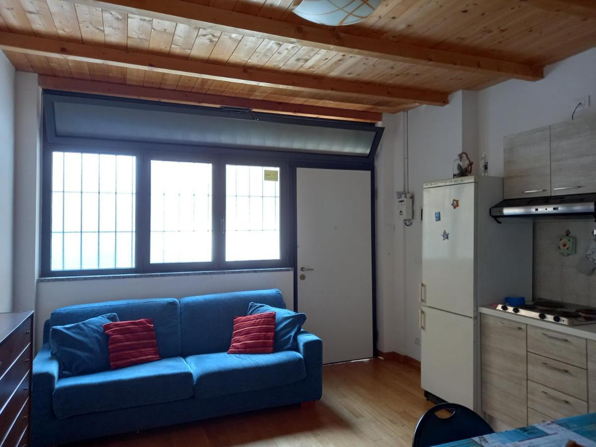 Bilocale Savona Apartment Exterior foto